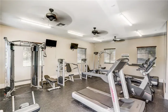 $949,000 | 16053 Stevens Lane, Fontana, CA 92336