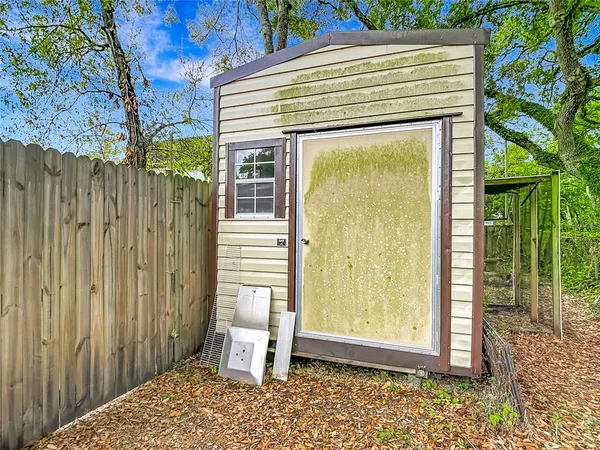 $318,000 | 201 Mason Street, Brandon, FL 33511