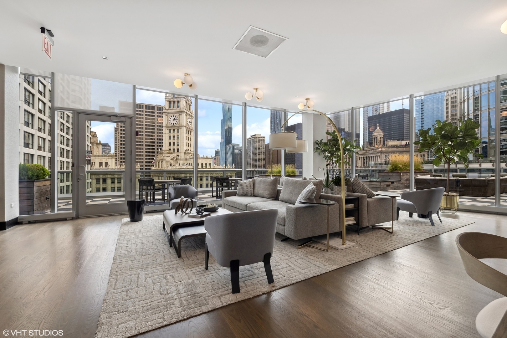 403 North Wabash Avenue, Unit 12B Chicago, IL 60611 - Photo 44 of 49 Gallery Image 44