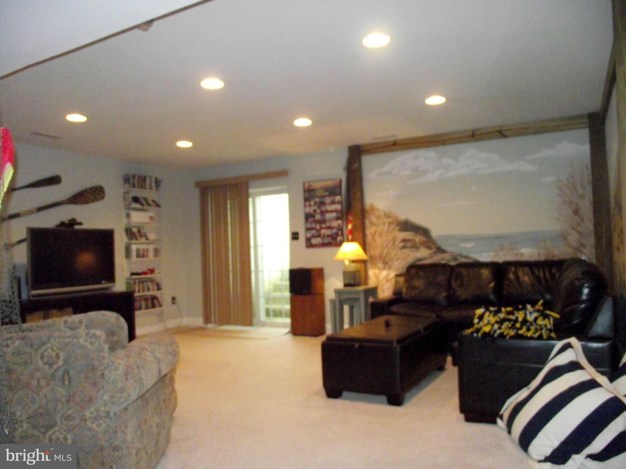 2003 Goose Neck Road Pasadena, MD 21122 - Photo 17 of 30 Family Room