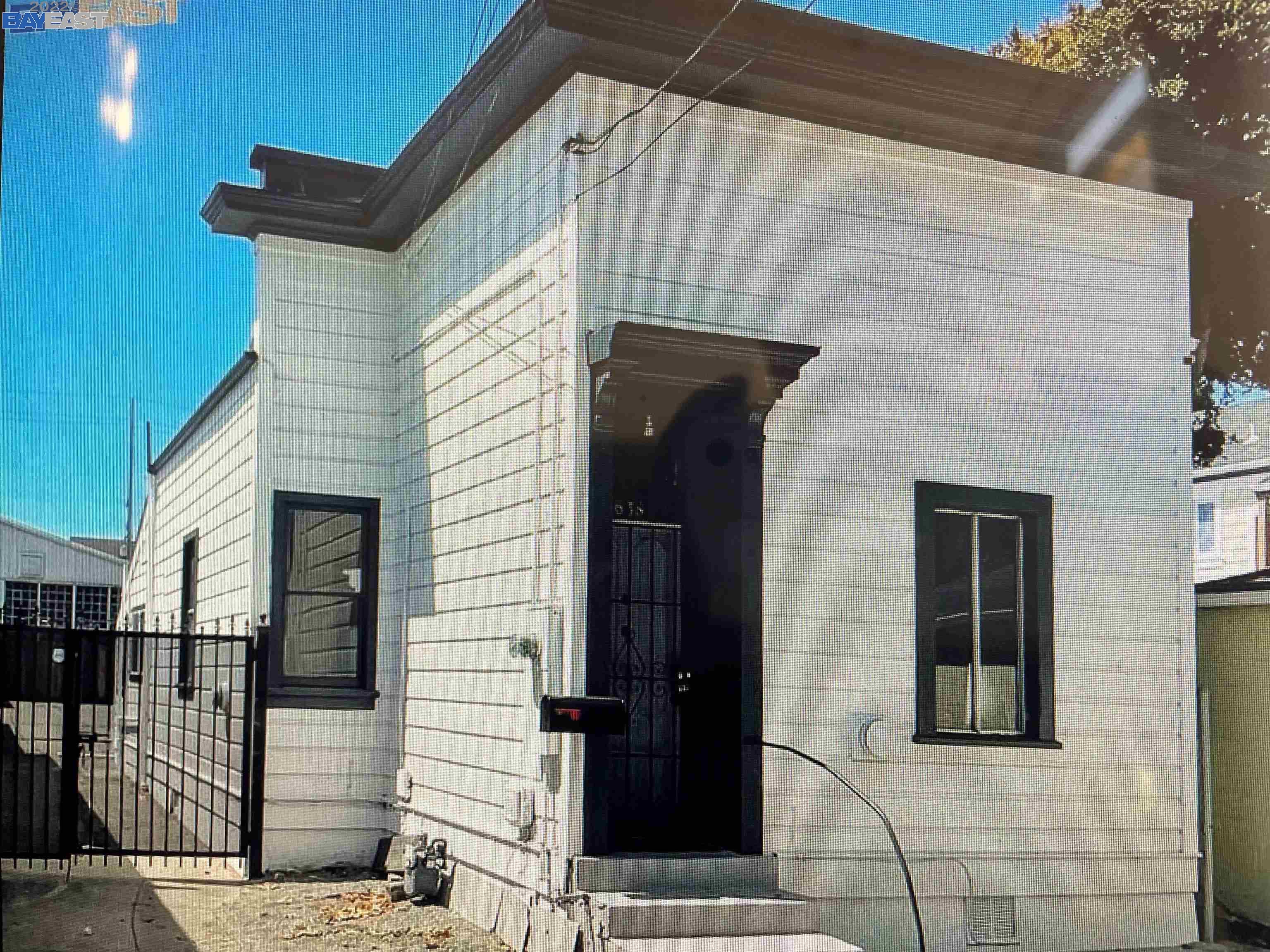 638 Eagle Avenue Alameda, CA 94501 - Photo 1 of 1 a front view of a house with a glass door