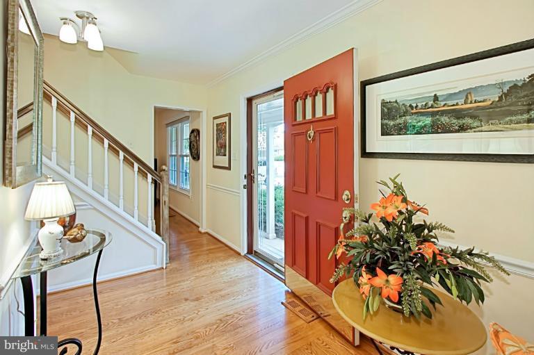 5601 Mt Burnside Way Burke, VA 22015 - Photo 1 of 30 Interior (General)
