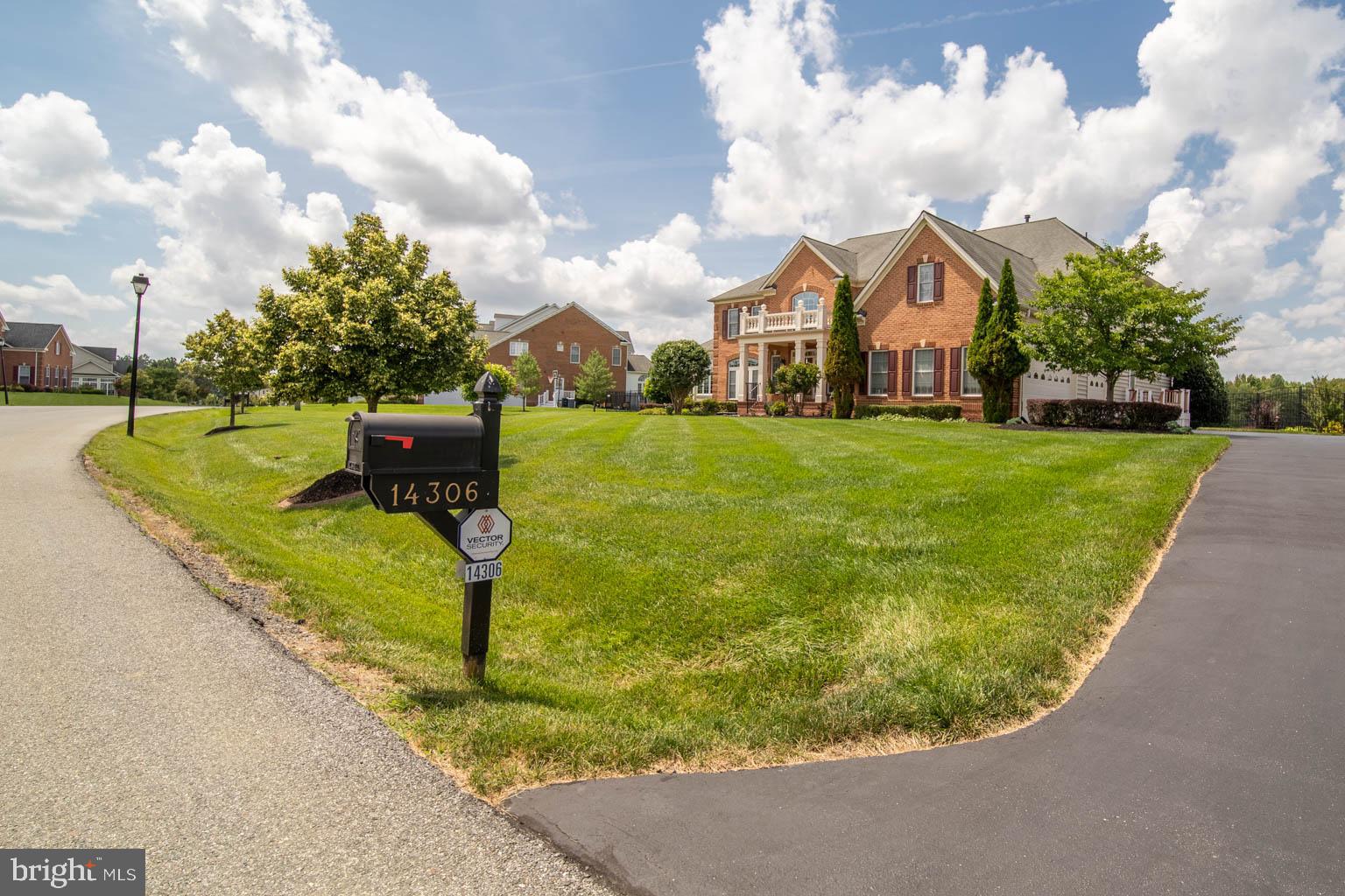 14306 Derby Ridge Road Bowie, MD 20721 - Photo 3 of 67