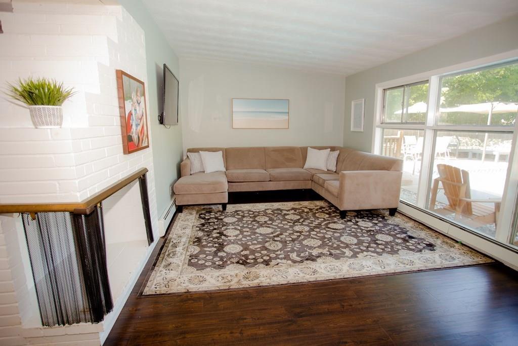 8 Ballydrain Road Framingham, MA 01701 - Photo 12 of 25