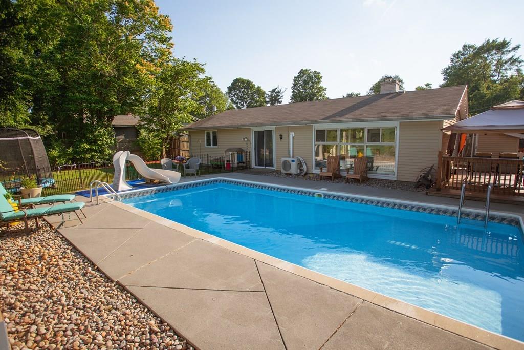 8 Ballydrain Road Framingham, MA 01701 - Photo 24 of 25