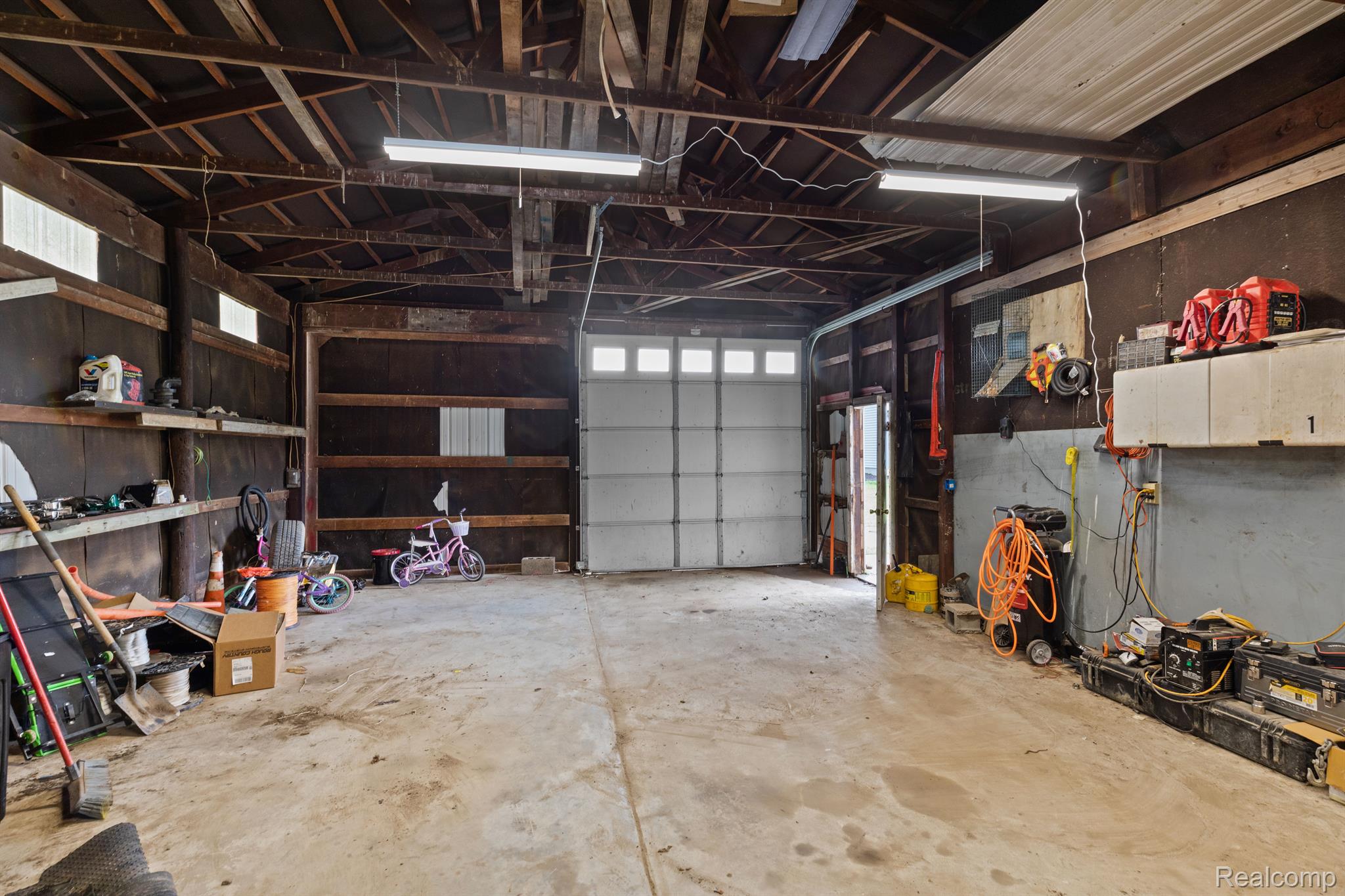 242 West Barnes Road Fostoria, MI 48435 - Photo 10 of 37 Interior Barn 2