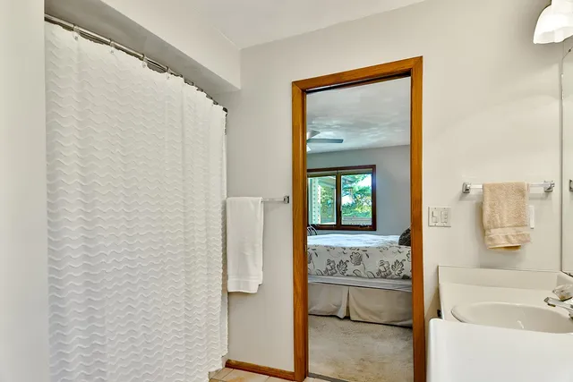 $384,900 | 6517 Smallridge Road, Rockford, IL 61108