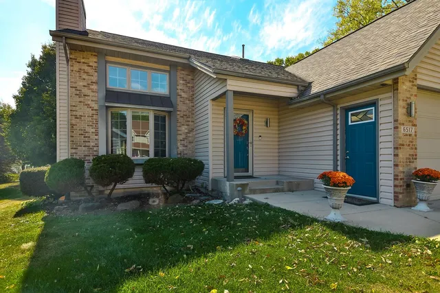 $384,900 | 6517 Smallridge Road, Rockford, IL 61108