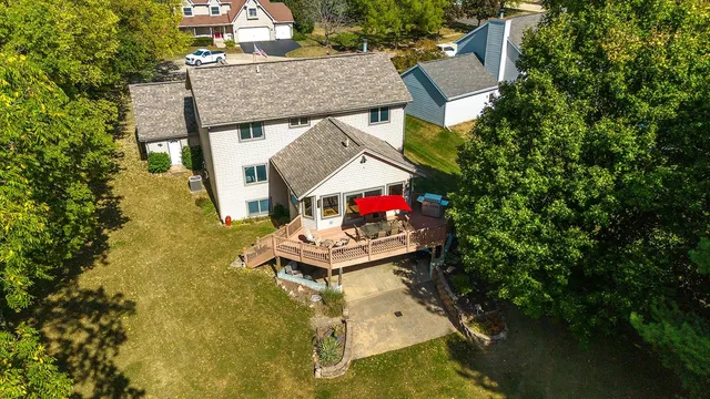 $384,900 | 6517 Smallridge Road, Rockford, IL 61108