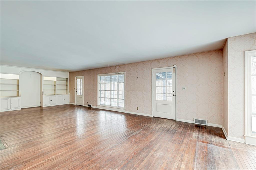 8416 Olin Road Indianapolis, IN 46278 - Photo 13 of 51