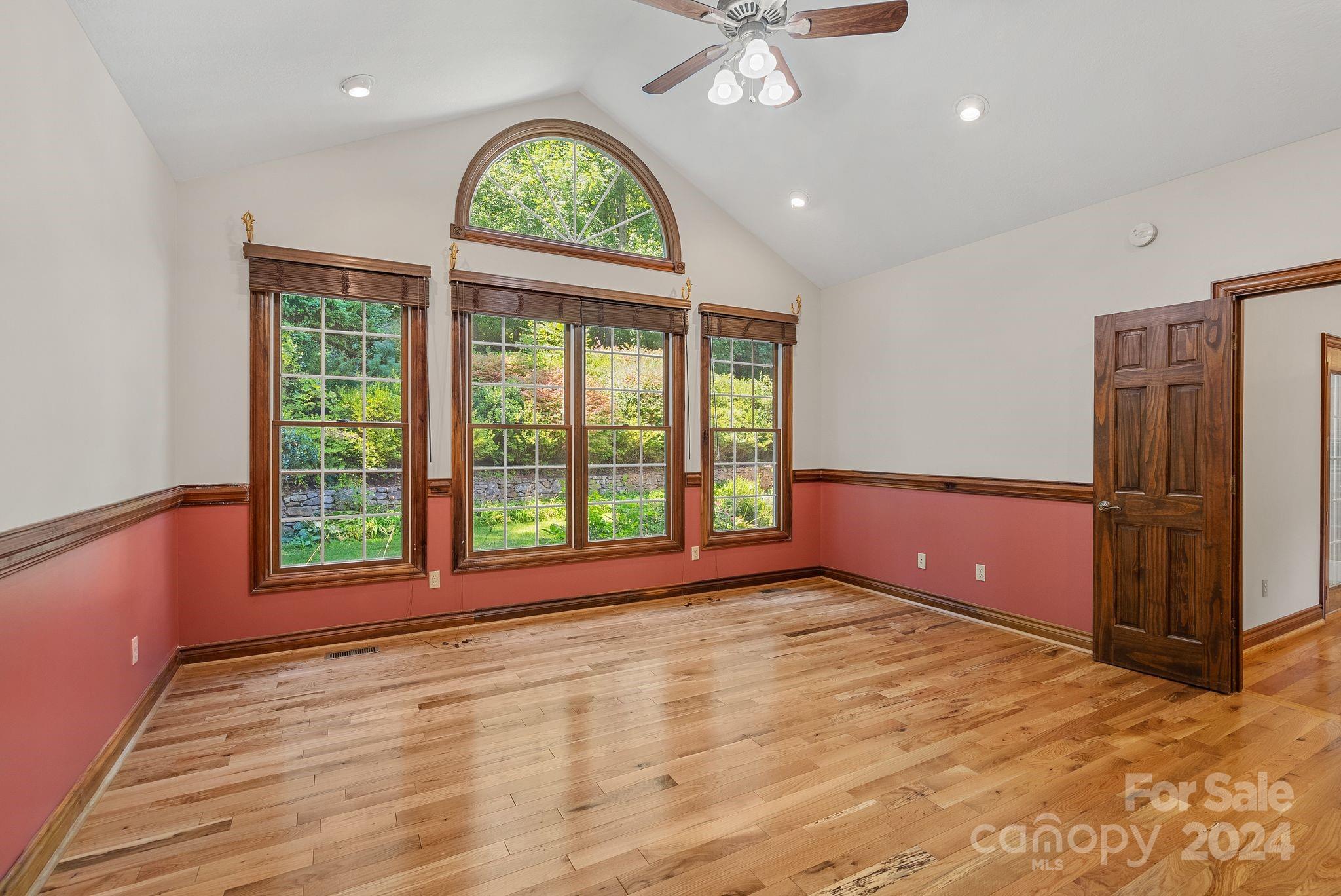 210 Parker Road Asheville, NC 28805 - Photo 11 of 31