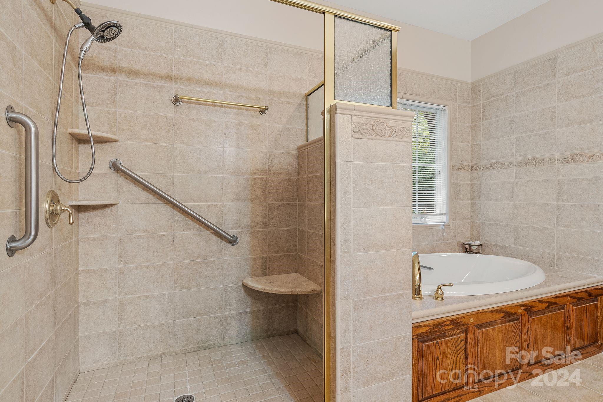 210 Parker Road Asheville, NC 28805 - Photo 14 of 31