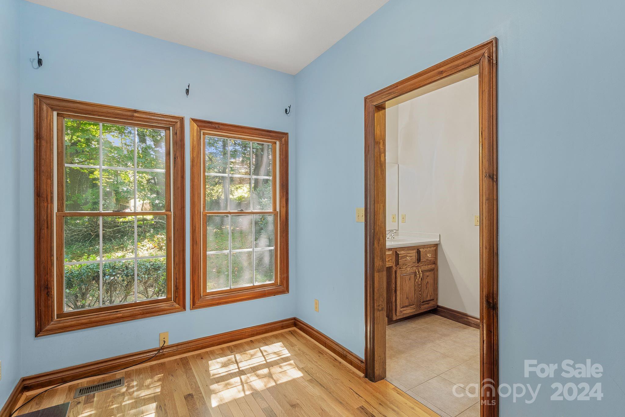 210 Parker Road Asheville, NC 28805 - Photo 17 of 31