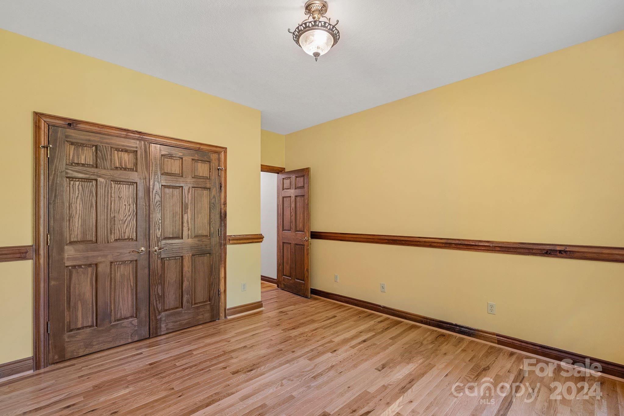 210 Parker Road Asheville, NC 28805 - Photo 19 of 31