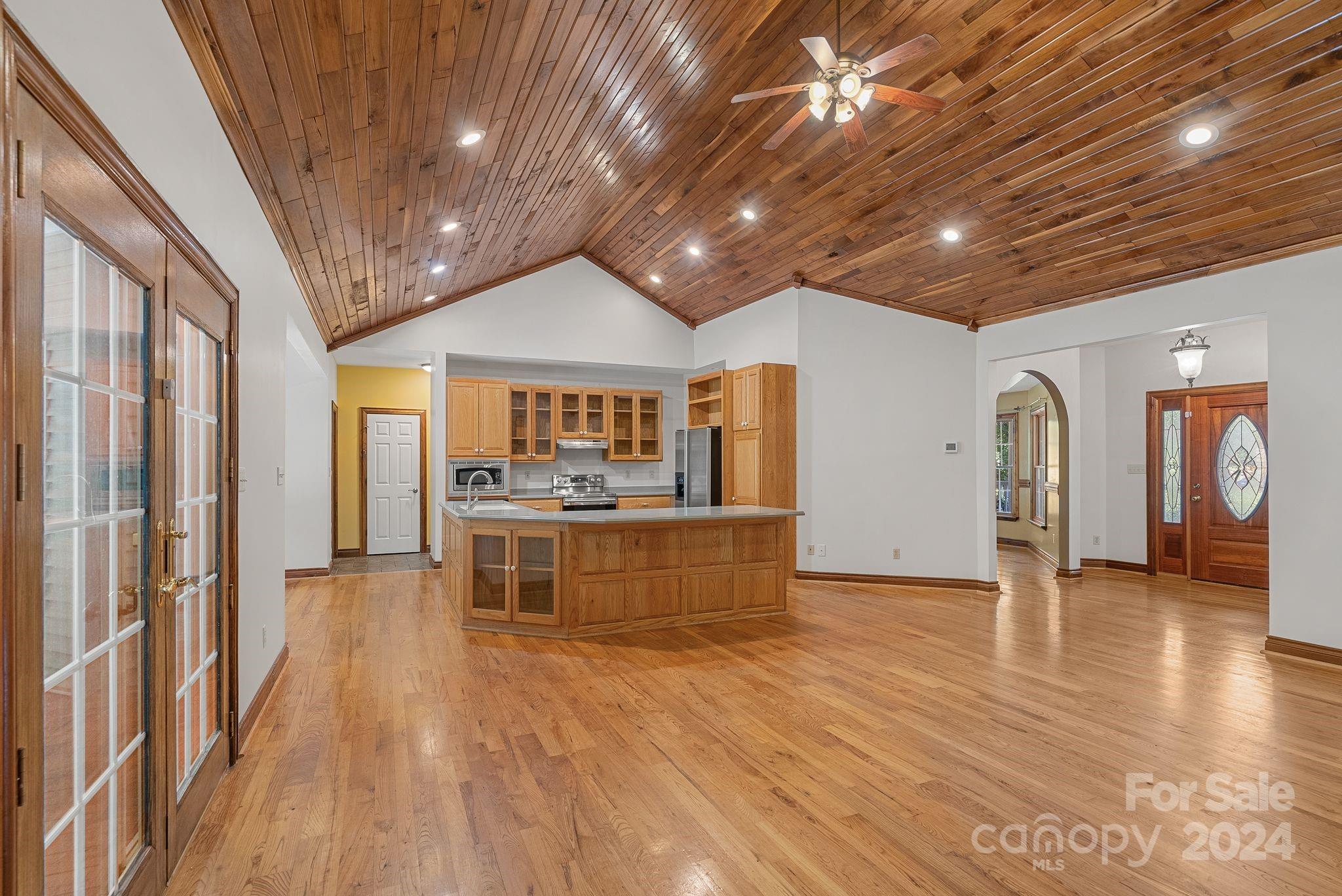 210 Parker Road Asheville, NC 28805 - Photo 6 of 31