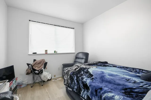 $435,000 | 1204 West Home Avenue, Selah, WA 98942