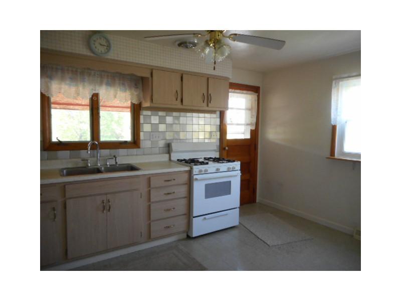 3331 State Rte 2011 Beallsville, PA 15360 - Photo 4 of 17 Kitchen.