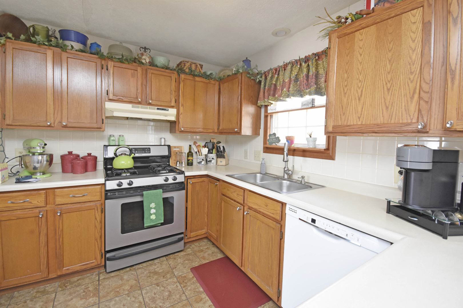 2825 Rutherford Drive Bloomington, IL 61705 - Photo 20 of 38 Gallery Image 20