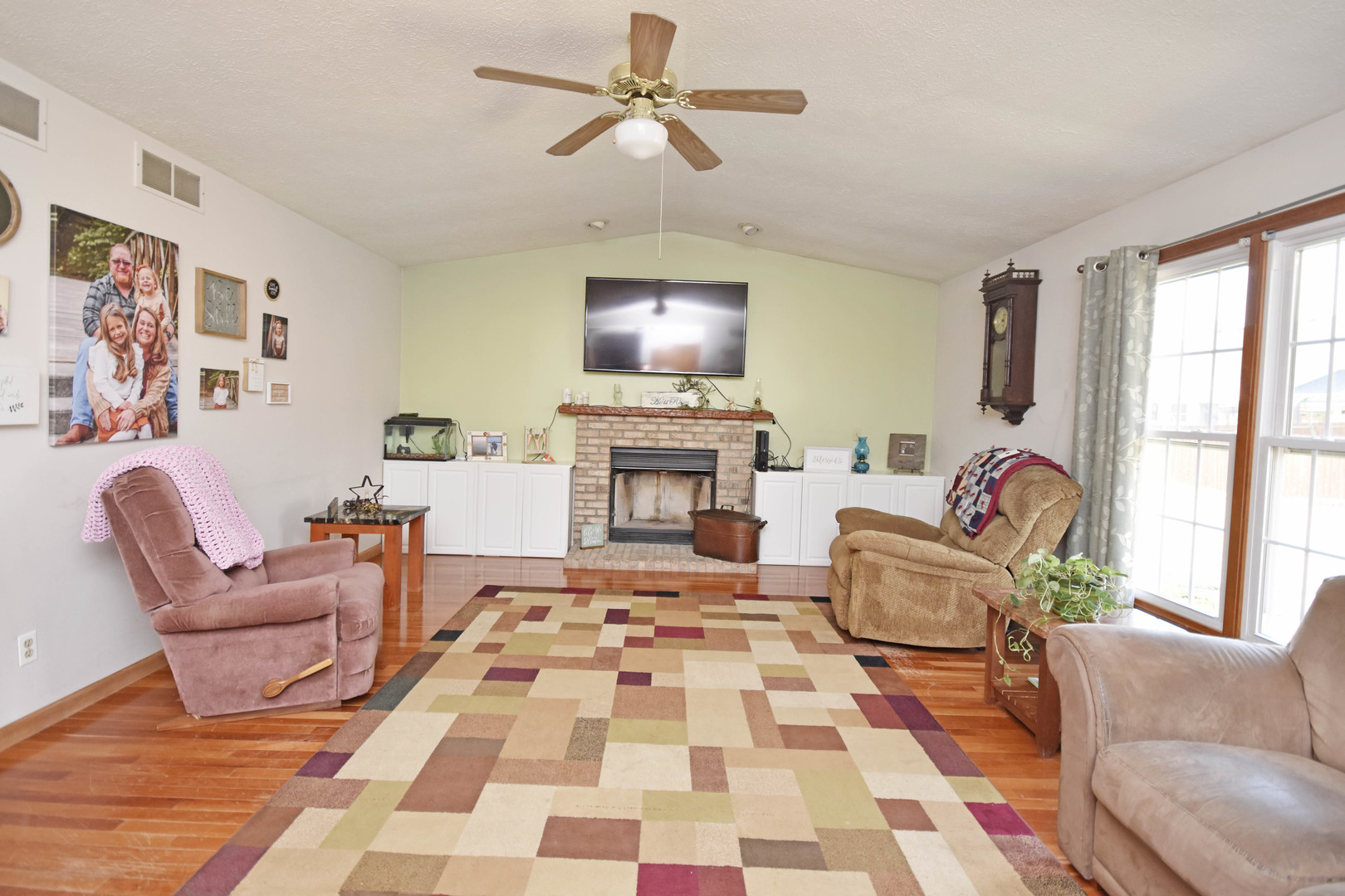 2825 Rutherford Drive Bloomington, IL 61705 - Photo 8 of 38 Gallery Image 8
