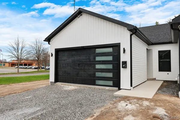 $335,000 | 27 Elm Street, Schroeppel, NY 13135