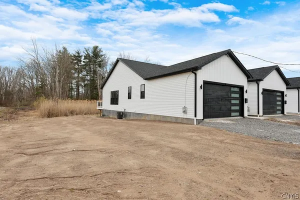 $335,000 | 27 Elm Street, Schroeppel, NY 13135