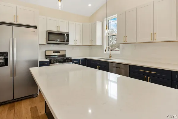 $335,000 | 27 Elm Street, Schroeppel, NY 13135