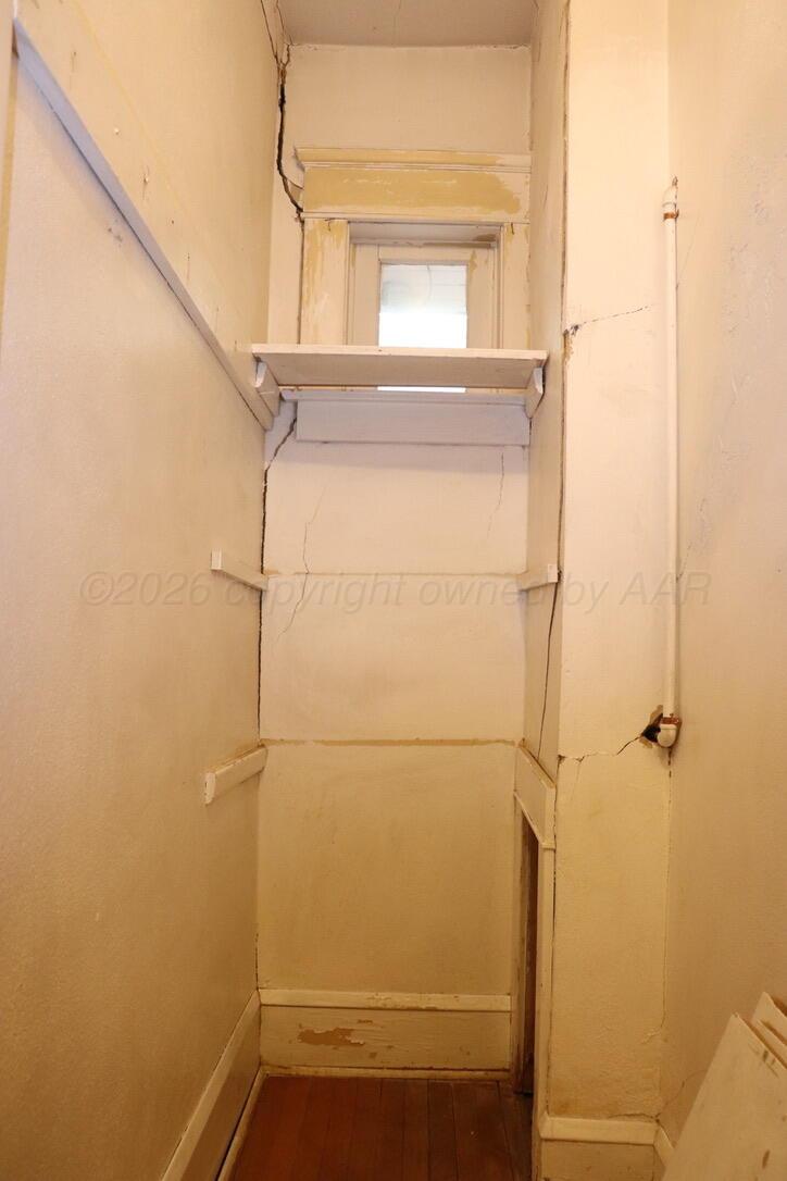 1912 South Tyler Street Amarillo, TX 79109 - Photo 23 of 74 amarillo-tx-historic-home-primary-closet