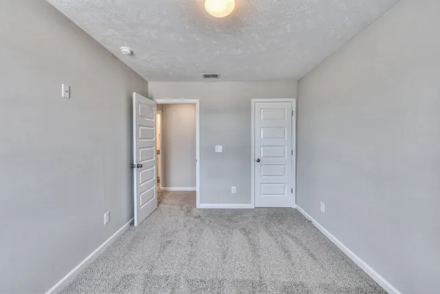 $292,900 | 29 Hardwood Road, Normandy, TN 37360