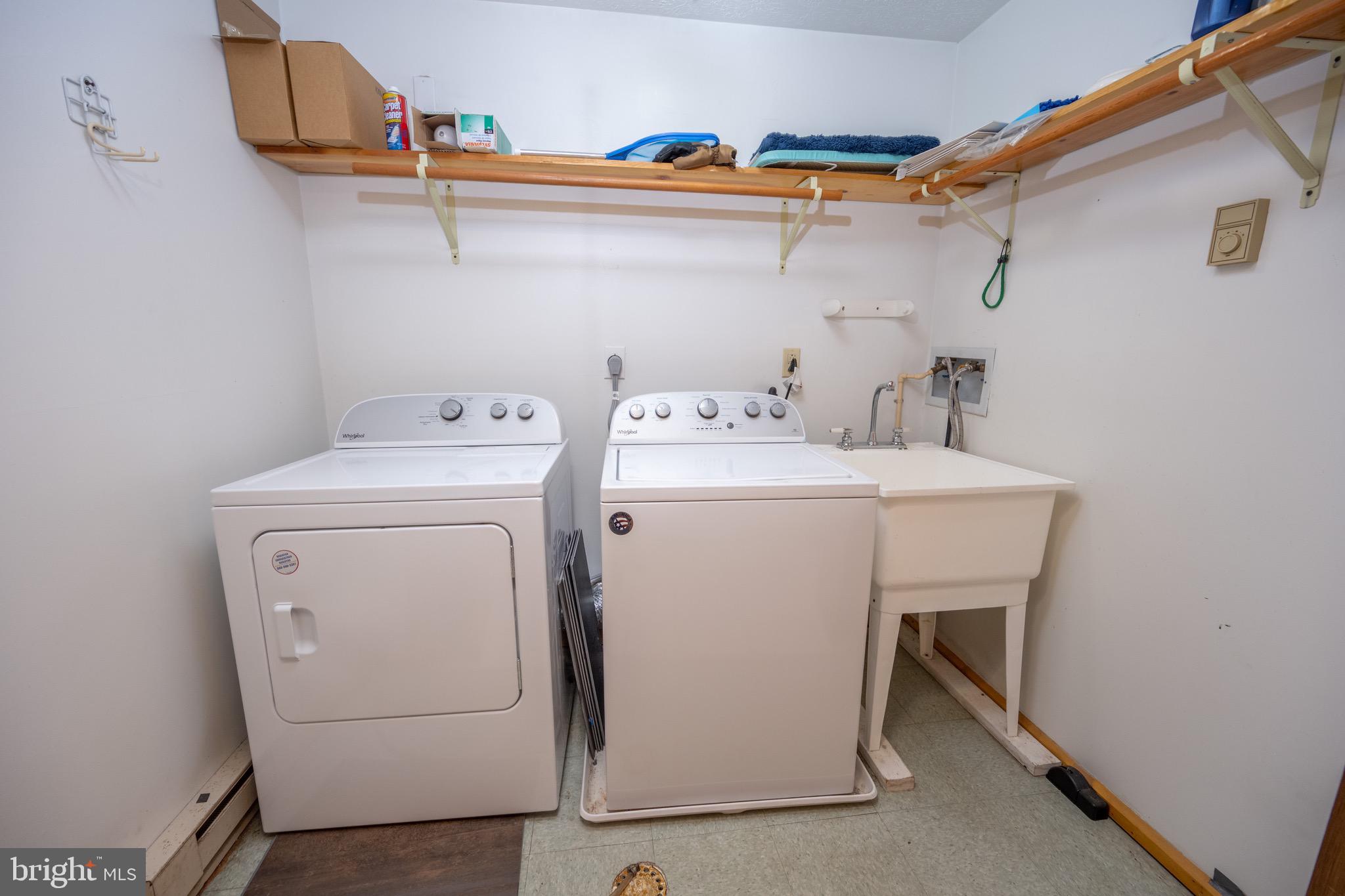 300 Normas Way McHenry, MD 21541 - Photo 37 of 48 a utility room with dryer and washer
