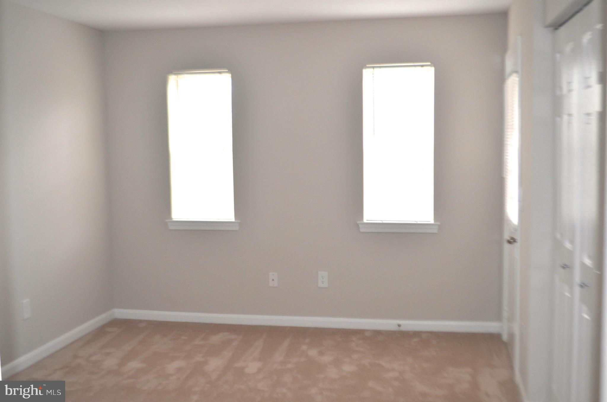 14905 Rydell Road, Unit 302 Centreville, VA 20121 - Photo 8 of 13 Bedroom