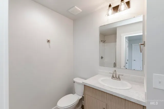 $539,990 | 5303 Castleton Avenue, Nampa, ID 83686