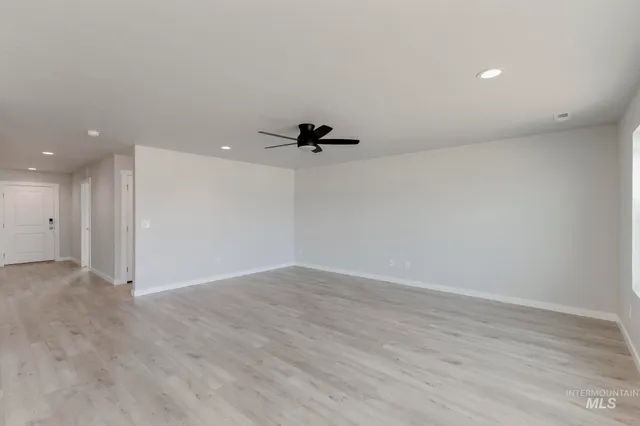 $539,990 | 5303 Castleton Avenue, Nampa, ID 83686