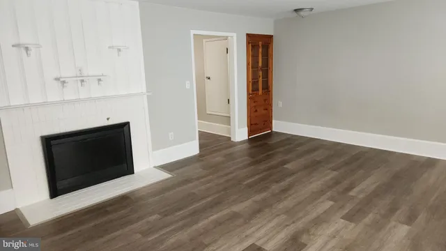 $1,700 | 13927 Village Mill Drive, Unit A, Maugansville, MD 21767