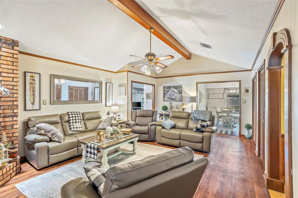 829 Rampart Street Lake Charles, LA 70607 - Photo 3 of 16 Gallery Image 3