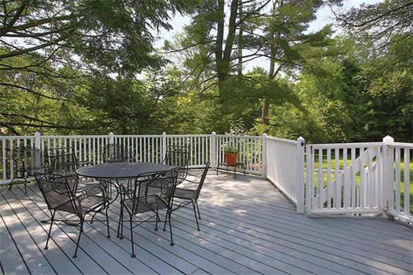 28 Heatherland Road Newton, MA 02461 - Photo 7 of 7 Gallery Image 7