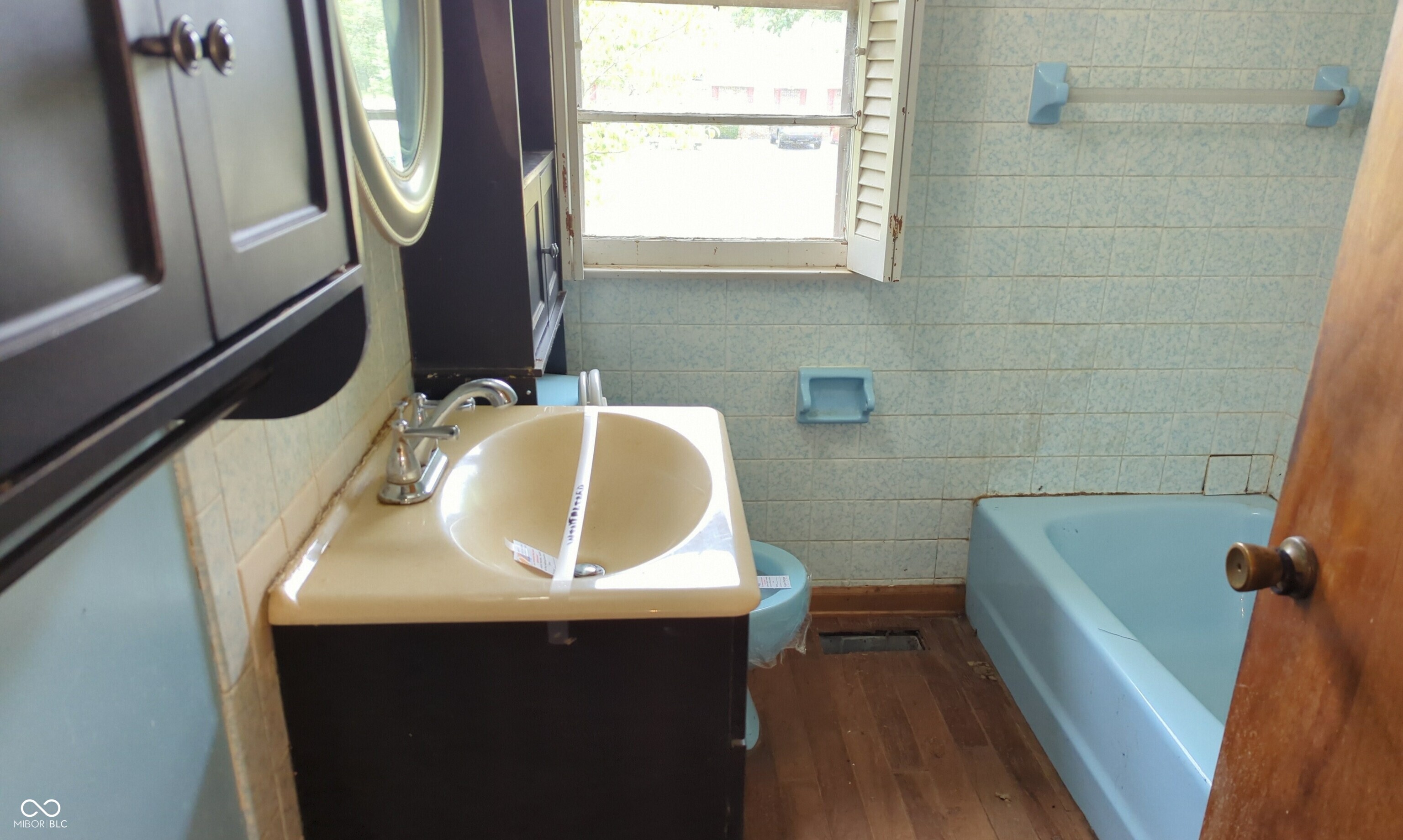 1750 Bade Road Indianapolis, IN 46239 - Photo 3 of 12