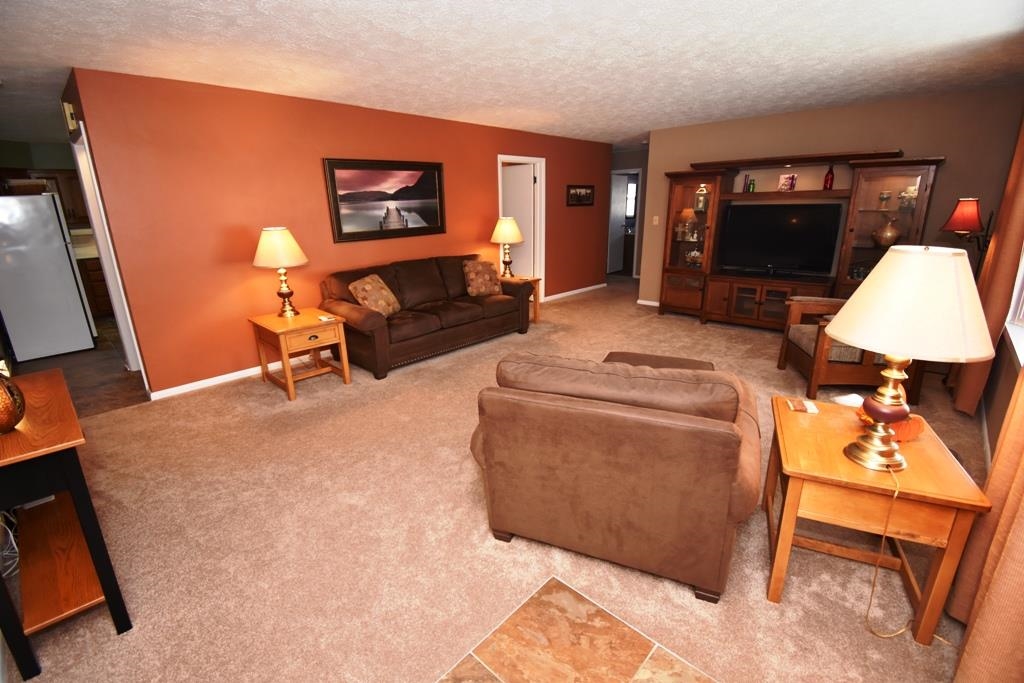 602 Ricker Drive Frankfort, IN 46041 - Photo 3 of 36 Gallery Image 3