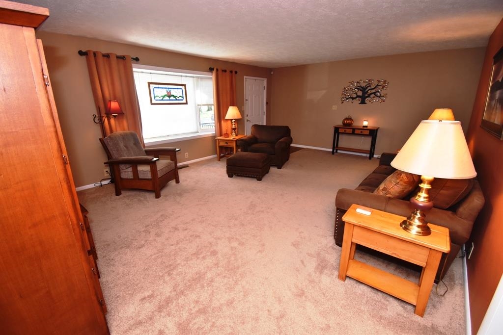 602 Ricker Drive Frankfort, IN 46041 - Photo 4 of 36 Gallery Image 4