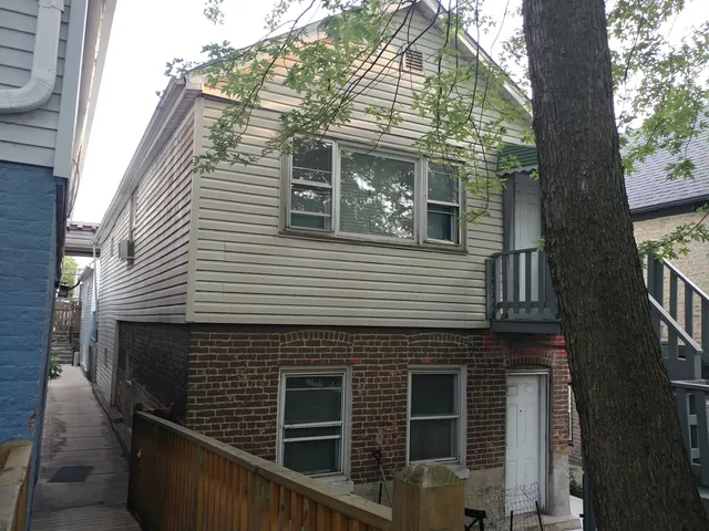 $399,900 | 1823 West Cullerton Street, Chicago, IL 60608