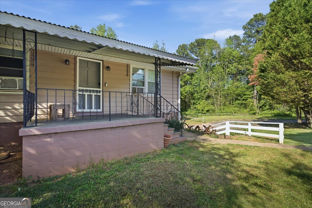 3278 Rex Road Rex, GA 30273 - Photo 2 of 12