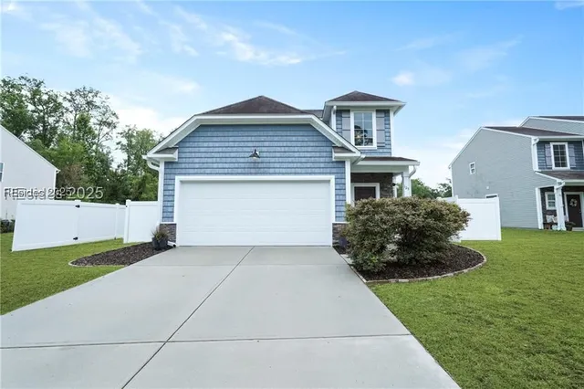 $439,500 | 125 Red Northern Oak Way, Bluffton, SC 29910