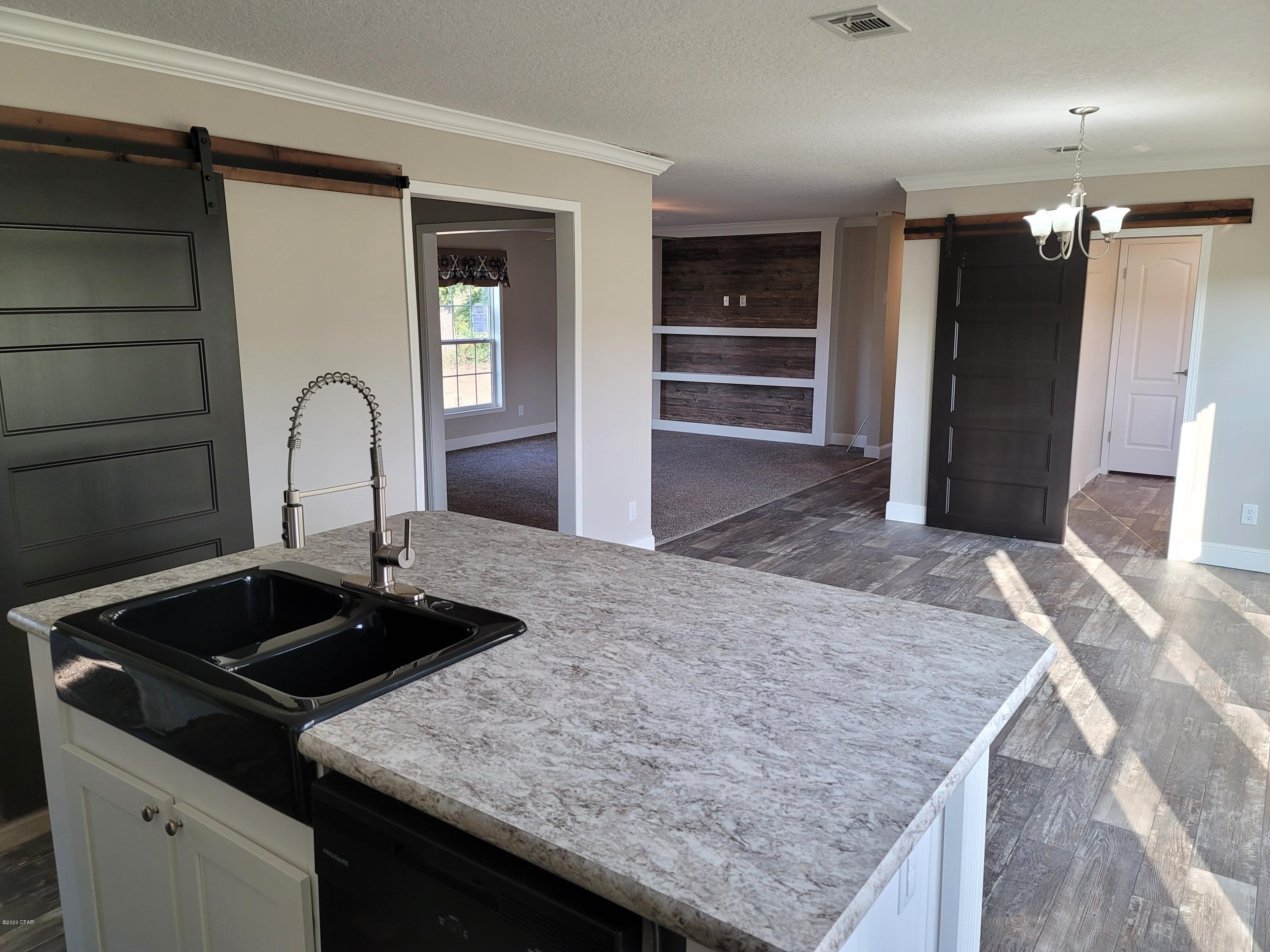 7045 Hamilton Road Grand Ridge, FL 32442 - Photo 20 of 34 Gallery Image 20