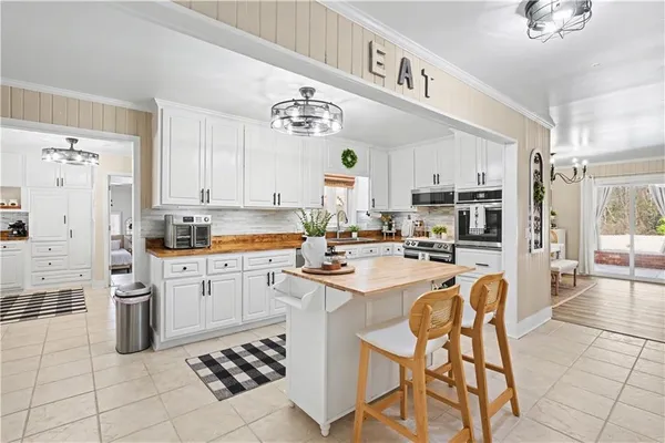 $1,089,000 | 1833 Tom Odum Road, Vidalia, GA 30474