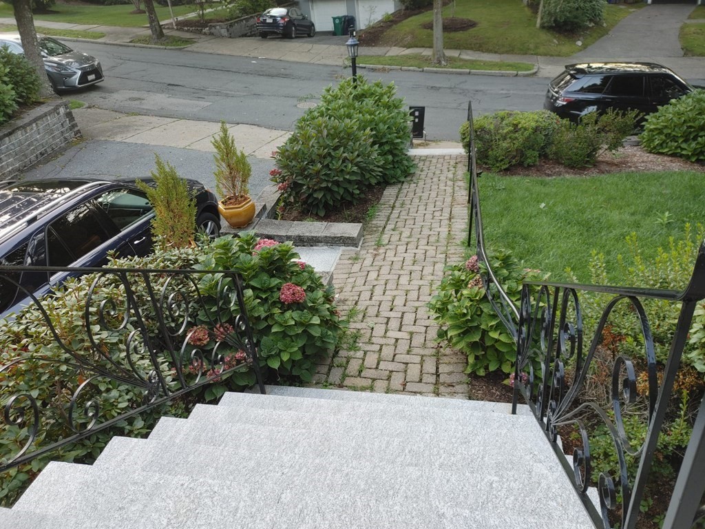 135 Rosalie Road Newton, MA 02459 - Photo 34 of 37
