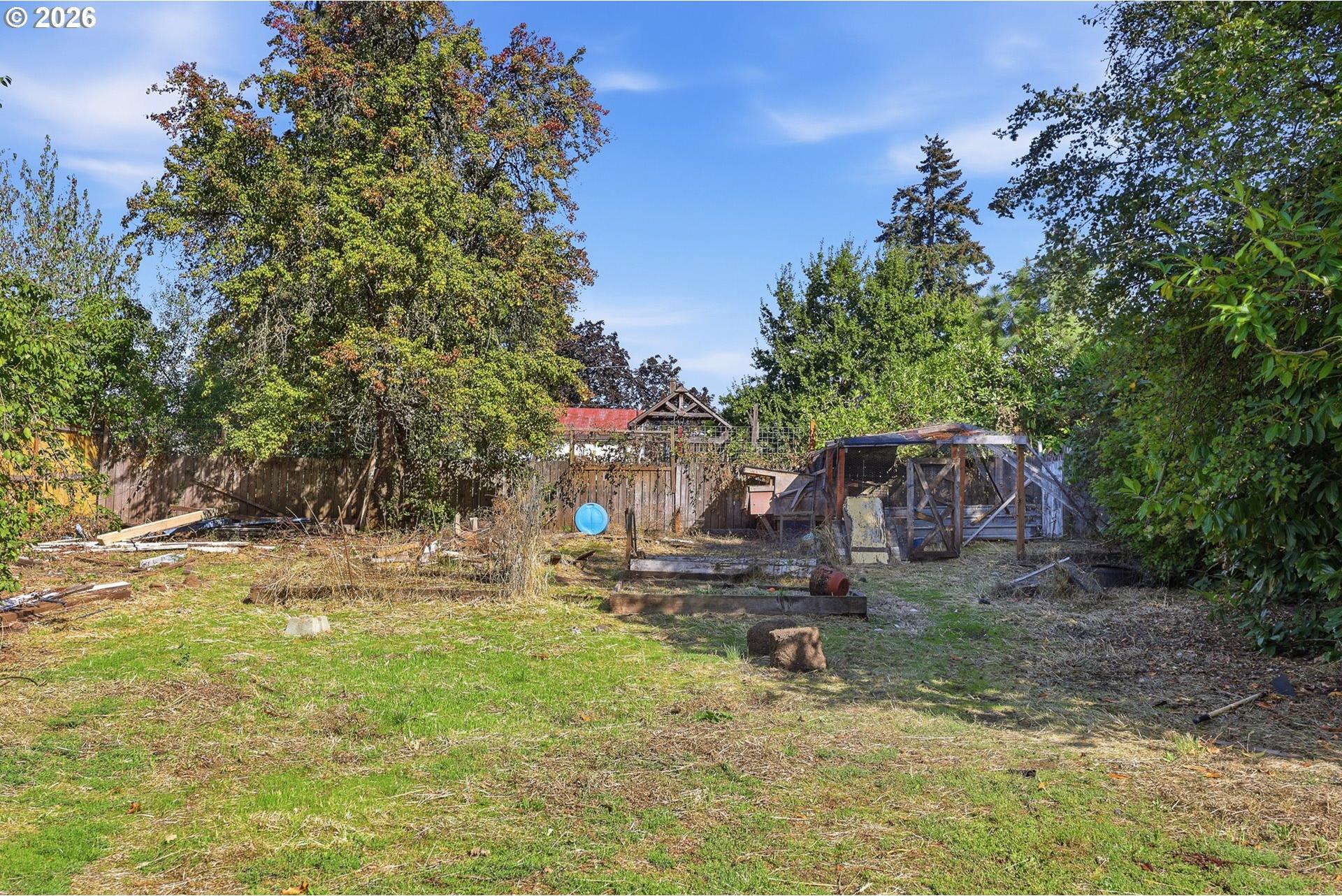 2145 Arthur Street Eugene, OR 97405 - Photo 15 of 20 Gallery Image 15