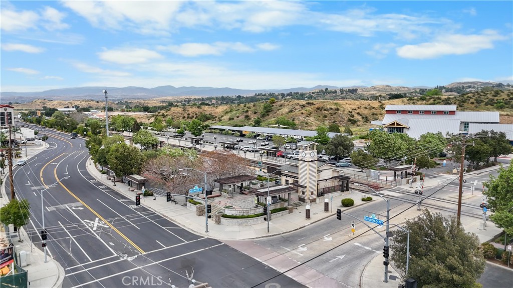 24925 Cindy Road Newhall, CA 91321 - Photo 13 of 19