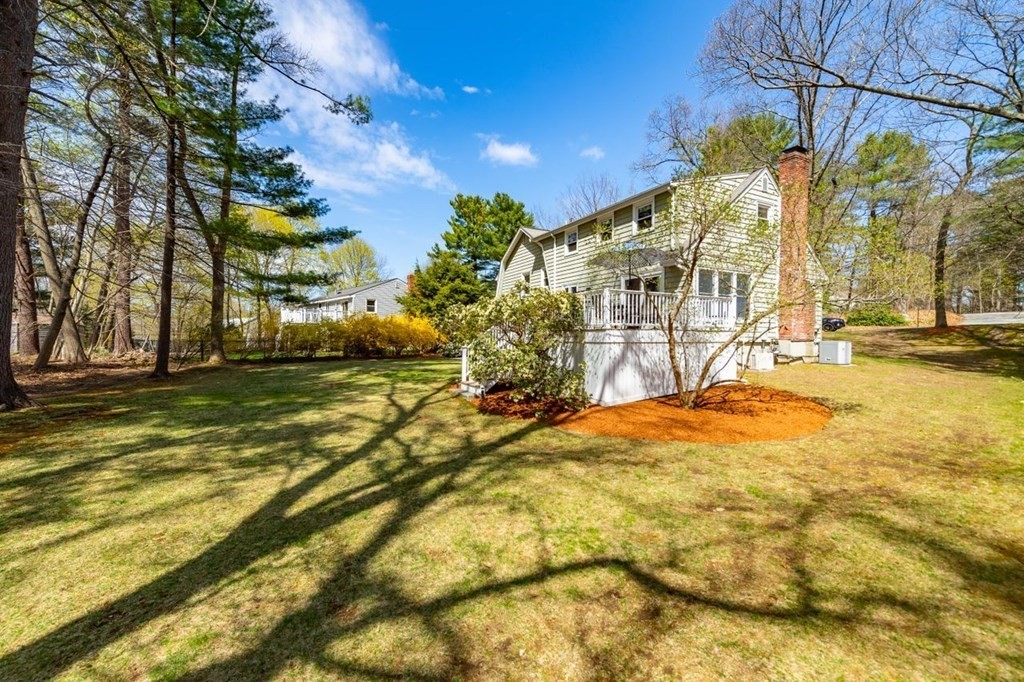7 Keith Road Wayland, MA 01778 - Photo 13 of 32 Gallery Image 13