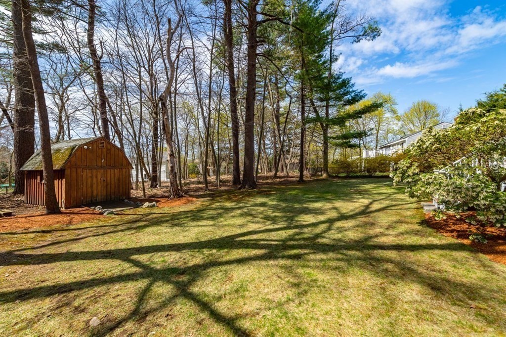 7 Keith Road Wayland, MA 01778 - Photo 15 of 32 Gallery Image 15
