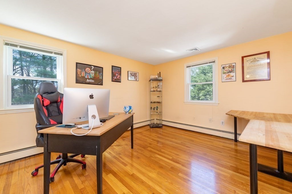 7 Keith Road Wayland, MA 01778 - Photo 21 of 32 Gallery Image 21