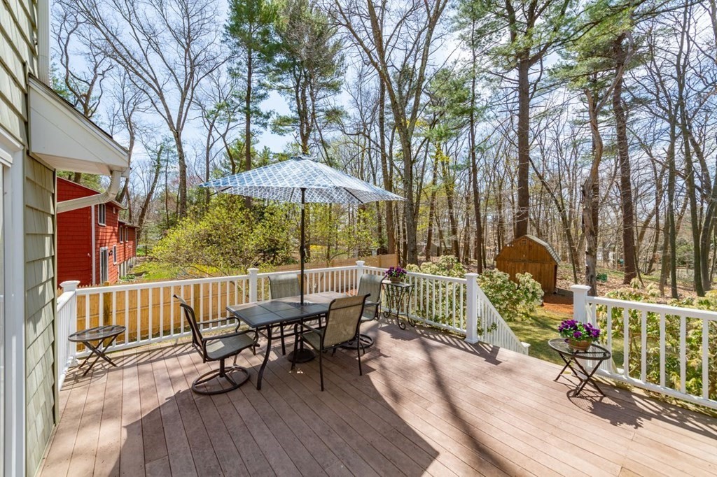 7 Keith Road Wayland, MA 01778 - Photo 10 of 32 Gallery Image 10